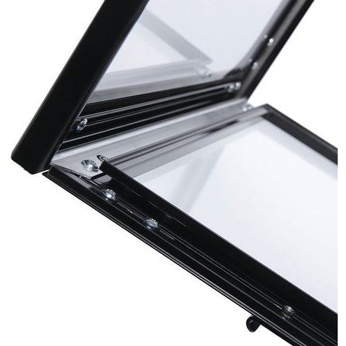 Porte-menu noir incliné LED - Image 3