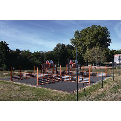 Espace multisports Pitch'One R9XL à 9 aires - 32 x 29,80 m - peint - Image 3