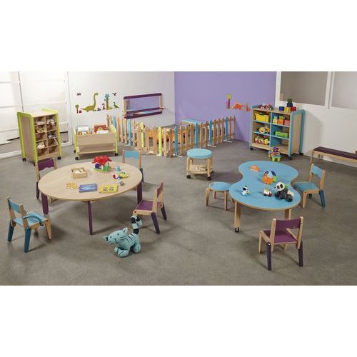 Table Lili trapèze, plateau couleur, piétement bois hêtre - Image 3