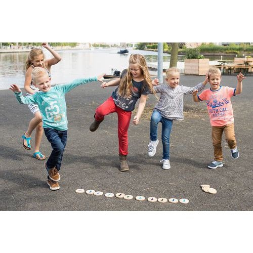 Moves - Image 10