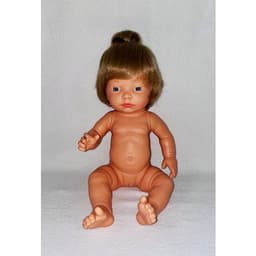 Bébé européen fille avec cheveux - Image principale