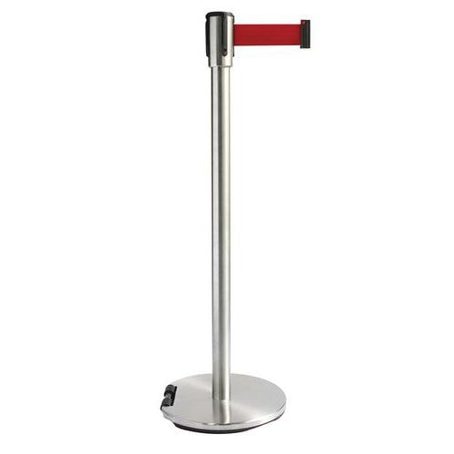 Poteau chromé sangle rouge 2m base à roulettes chromé - Image principale